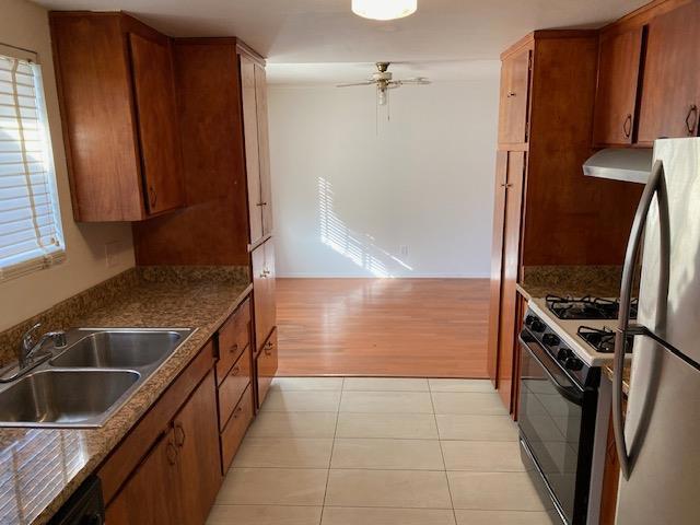 Image 2 of 19 For 7010 Hemet Avenue