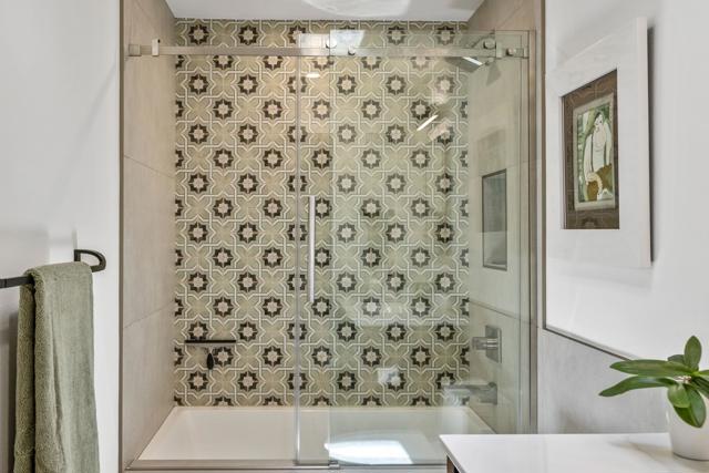 6250 N Paseo De La Palma, Palm Springs CA: https://media.crmls.org/mediaz/a904c096-618b-4f76-9308-e6636c0e4189.jpg