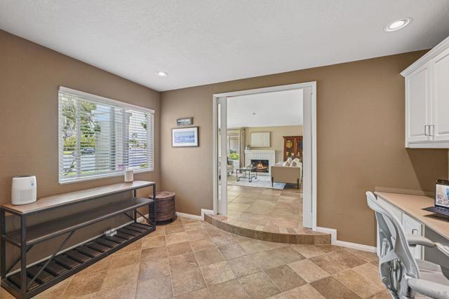 602 HOLLYRIDGE DRIVE, Encinitas CA: https://media.crmls.org/mediaz/a907fb66-d977-4550-9a67-3fd0610861ab.jpg