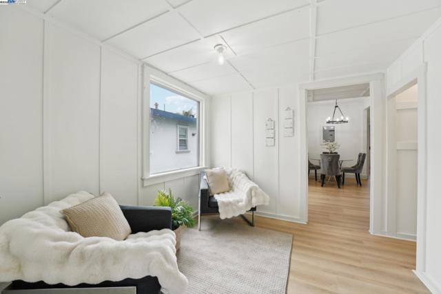 2155 42nd Ave, Oakland CA: https://media.crmls.org/mediaz/a908c2fe-81f0-4b25-97ef-7b5a8ba98bad.jpg