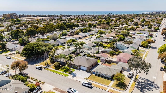 297 Rancho Drive, Ventura CA: https://media.crmls.org/mediaz/a909ab5f-239f-4f5e-a332-707b86f4447e.jpg