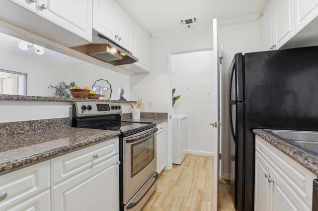 450 Bollinger Canyon Lane, San Ramon CA: https://media.crmls.org/mediaz/a90b4b0b-a471-4b44-9cc8-67961cb02ffc.jpg