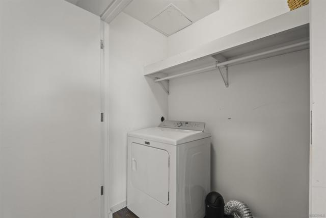 3788 Park Blvd, San Diego CA: https://media.crmls.org/mediaz/a90cbccf-e593-4ee5-ab18-3e54a10cb17d.jpg