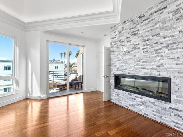 Detail Gallery Image 15 of 36 For 901 S Pacific St #302,  Oceanside,  CA 92054 - 3 Beds | 2/1 Baths