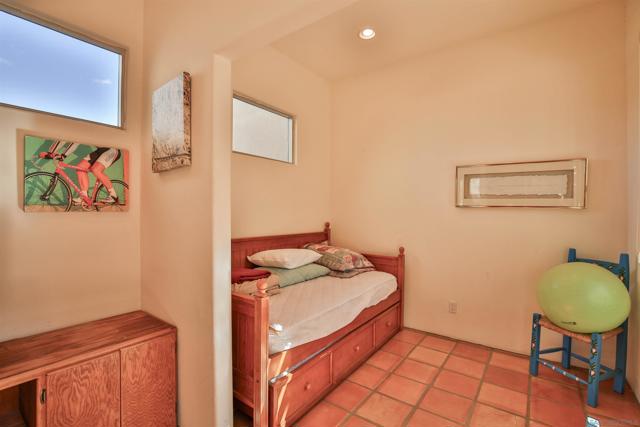 187 Verbena Dr, Borrego Springs CA: https://media.crmls.org/mediaz/a90da82a-3a7c-4fec-9db6-4b2474bb44e3.jpg