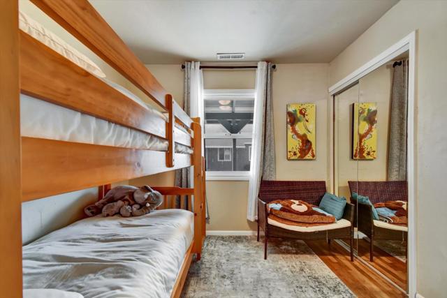 847 Arguello Boulevard, Pacifica CA: https://media.crmls.org/mediaz/a90fa17e-c1bb-4348-8d3b-2ebb5a398a70.jpg