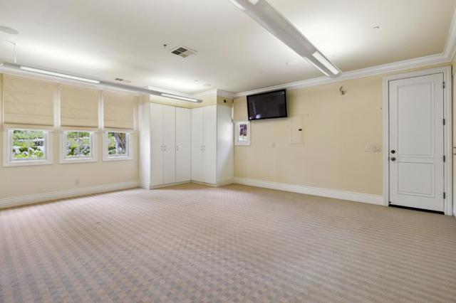 1305 Lions Peak Lane, San Martin CA: https://media.crmls.org/mediaz/a90fd994-d52f-4c75-a312-b695ef08c7f8.jpg