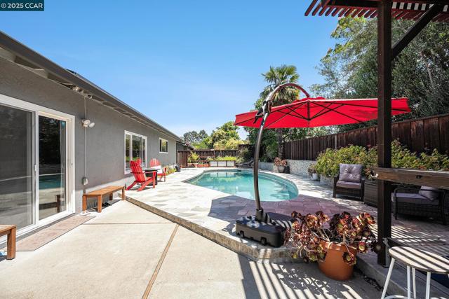 1730 Claycord Ave, Concord CA: https://media.crmls.org/mediaz/a9107d2d-9b89-4e32-923b-9637d552f3c2.jpg