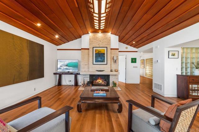 Image 9 of 57 For 1859 Zapo St