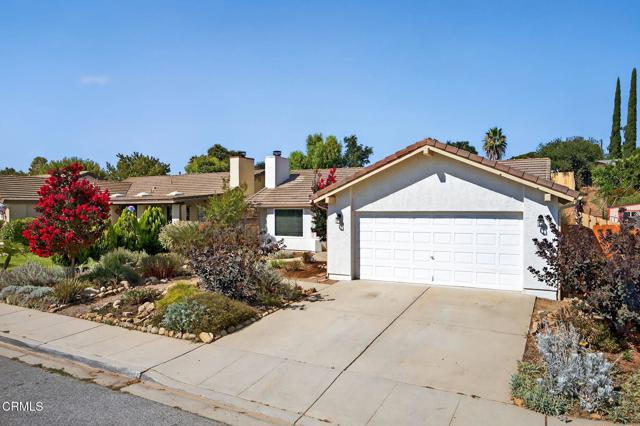 11881 Silver Spur Street, Ojai CA: https://media.crmls.org/mediaz/a910c537-b69b-4087-a179-f4954731c387.jpg