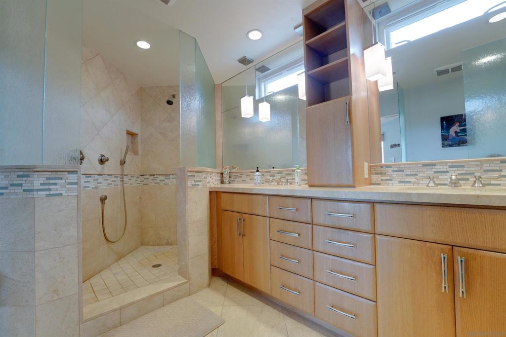 8139 Paseo Del Ocaso - photo 19
