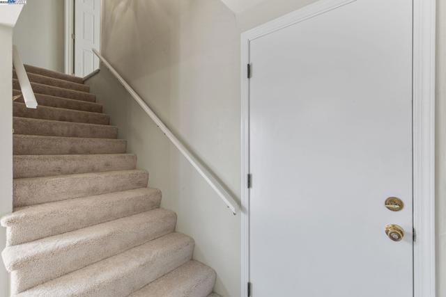 1128 Verona Ave, Livermore CA: https://media.crmls.org/mediaz/a9145045-dedd-4d3a-987c-2e5497856ef7.jpg