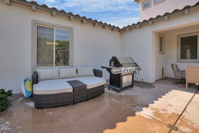 80579 Plum Lane, Indio CA: https://media.crmls.org/mediaz/a914cfbe-13e9-496d-b2fd-01341ecd7f4e.jpg