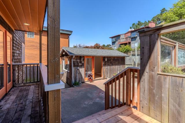 647 Canyon Drive, Pacifica CA: https://media.crmls.org/mediaz/a915142f-5552-4771-ba2a-498edc1b50bf.jpg