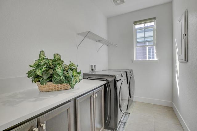 1683 S Ginzburg Street, Mountain House CA: https://media.crmls.org/mediaz/a916c0ea-9d8d-46b7-bd92-3eb88cd6d209.jpg
