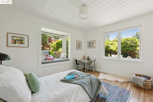 1270 Queens Rd, Berkeley CA: https://media.crmls.org/mediaz/a9178af9-5f08-4301-9e45-10965363e7a3.jpg