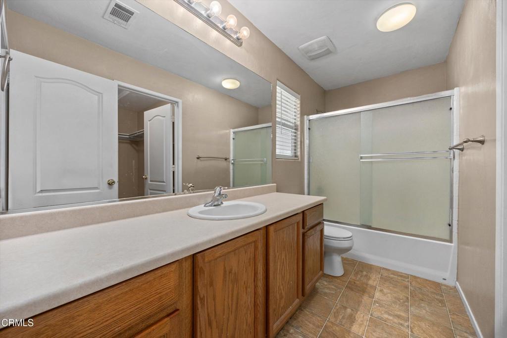 MLS #V1-29786 image #23