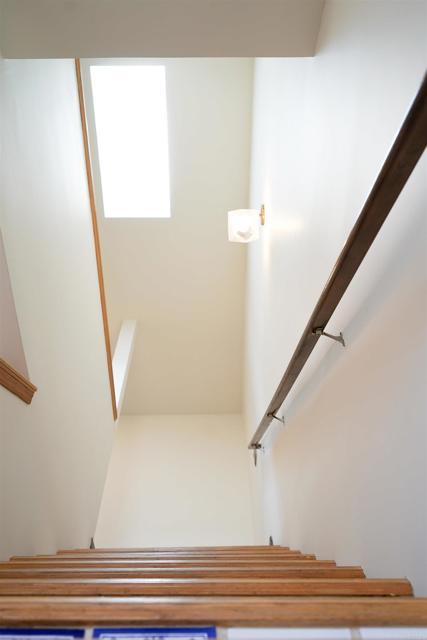 5027 Santa Monica Avenue, San Diego CA: https://media.crmls.org/mediaz/a917ccf0-8be8-4c1f-9d8b-d2c83c144593.jpg