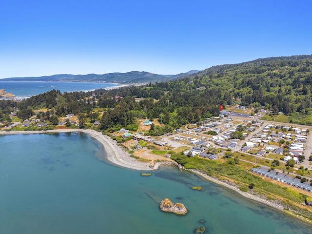 Image 4 of 42 For 101 Salmon Harbor Rd