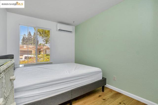 5125 Monitor Pass Way, Antioch CA: https://media.crmls.org/mediaz/a919d30c-4fc4-421b-809d-1eda1f605b5c.jpg