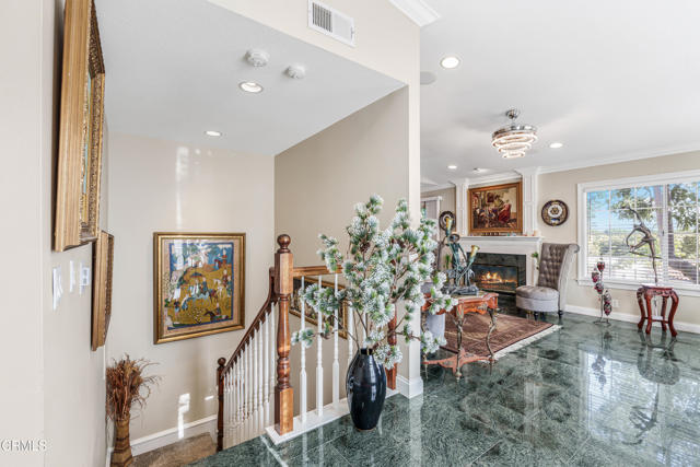 Front Image Thumbnail for CRV1-34071