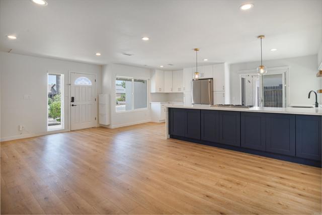 1337 Calle Colnett, San Marcos CA: https://media.crmls.org/mediaz/a91b446e-3553-47b0-b36d-0b01f6863233.jpg