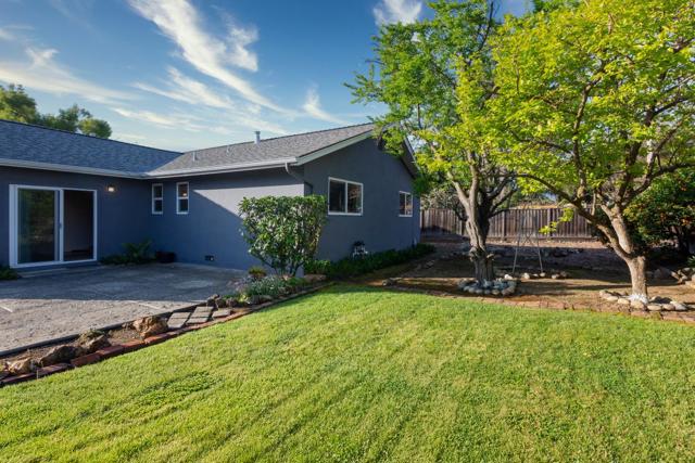 1681 La Pradera Drive, Campbell CA: https://media.crmls.org/mediaz/a91cefe2-7361-4bf9-b60c-f40dcb9e0d59.jpg