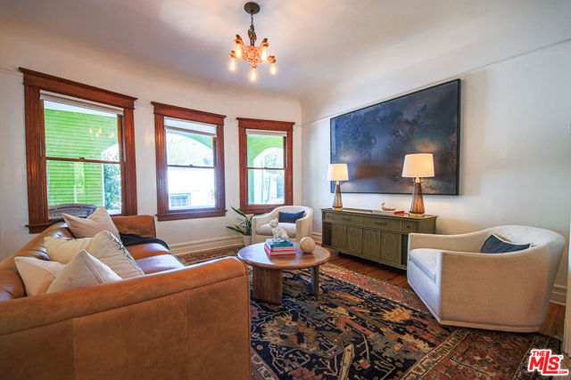 132 N Avenue 57, Los Angeles CA: https://media.crmls.org/mediaz/a91e9b42-fde3-4f3a-acd4-ea2292438f92.jpg