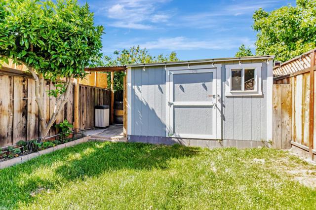2473 Olive Avenue, San Jose CA: https://media.crmls.org/mediaz/a91f3368-8306-4517-96d6-3221c026b10a.jpg