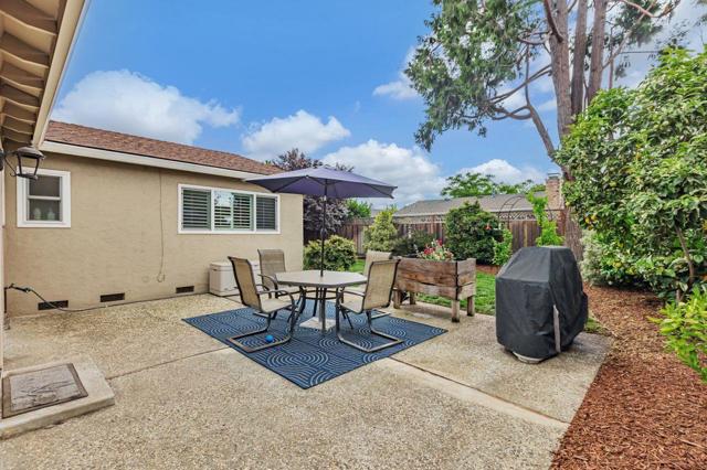 758 Pearlwood Way, San Jose CA: https://media.crmls.org/mediaz/a923d530-a044-46db-9079-c9dab0c98f47.jpg
