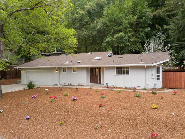 107 Maywood Drive, Boulder Creek CA: https://media.crmls.org/mediaz/a92572d4-fcdb-4a00-b218-744e884b89b0.jpg