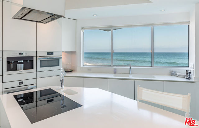 Drew Fenton | 21016 Pacific Coast Highway Malibu CA | MLS: 7470562 Drew Fenton | 21016 Pacific Coast Highway Malibu CA | MLS: 7470562