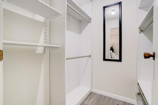 Image 20 of 50 For 6047 Joaquin Murieta Ave  F