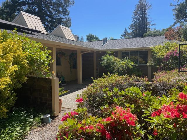 843 Sonoma Terrace, Stanford CA: https://media.crmls.org/mediaz/a92a5174-48f6-4c09-97a4-cd04824fca1c.jpg