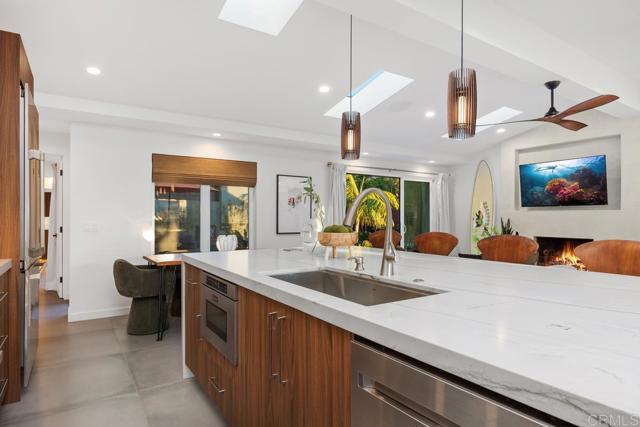 803 Saxony Road, Encinitas CA: https://media.crmls.org/mediaz/a92b96e6-4b4f-4db7-b6e0-50903f773d53.jpg