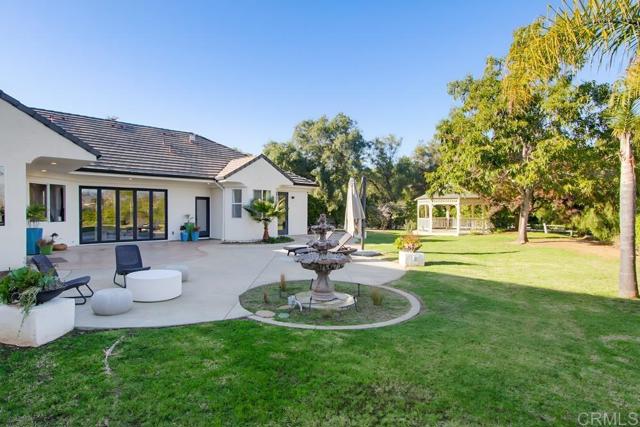 2241 Via Corto, Fallbrook CA: https://media.crmls.org/mediaz/a92bd112-f675-45dc-98b7-b74d39388c35.jpg