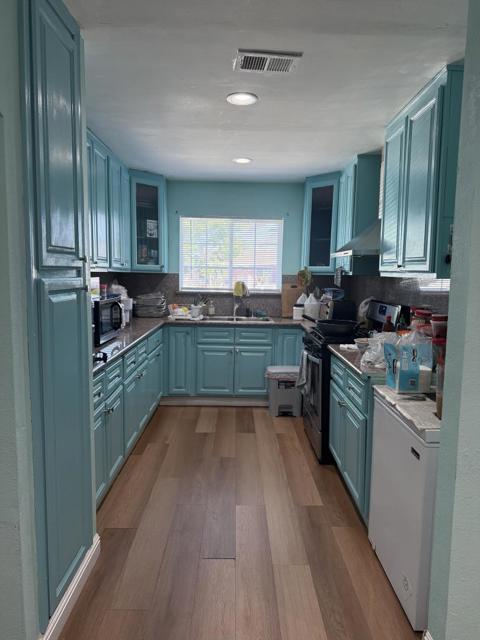 1630 Nickel Avenue, San Jose CA: https://media.crmls.org/mediaz/a92c5afe-e068-4e14-bf1e-d727da4283bc.jpg