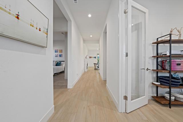 Image 14 of 40 For 50460 Monterey Canyon Drive