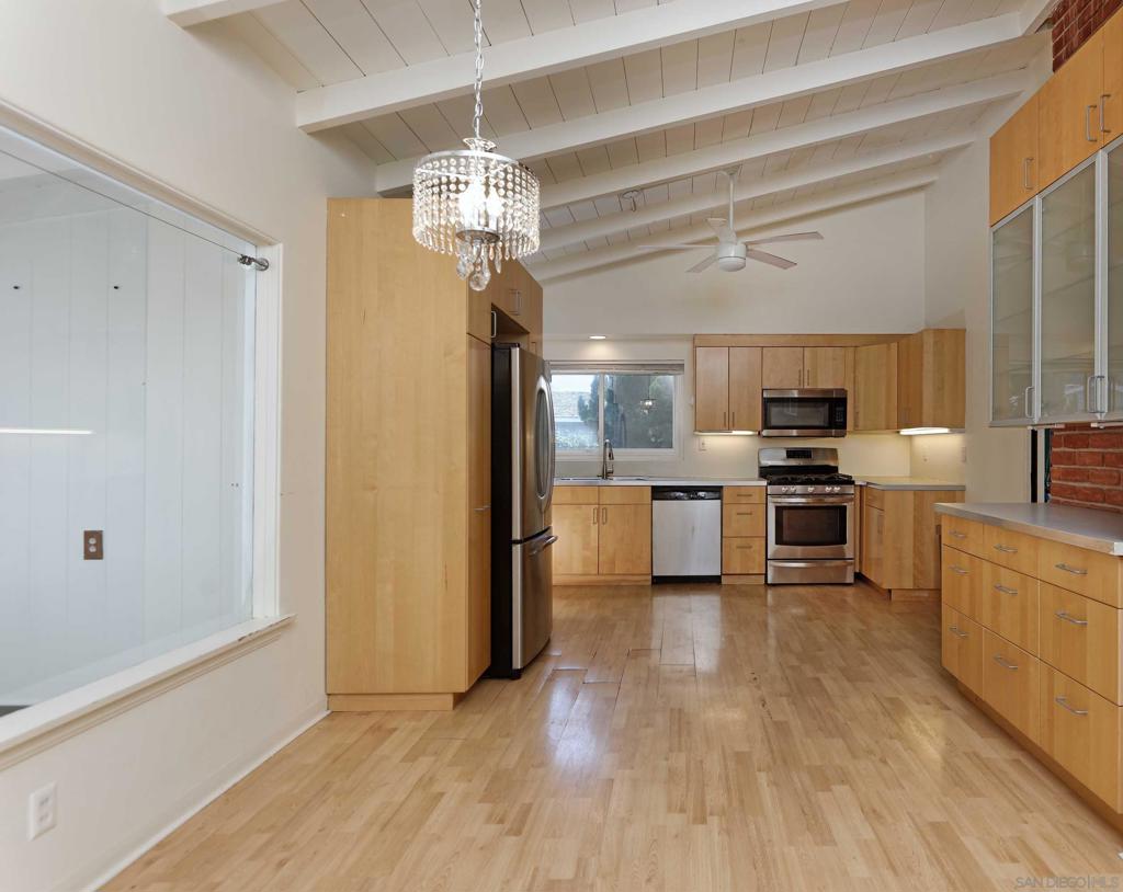 8405 Paseo Del Ocaso - photo 4