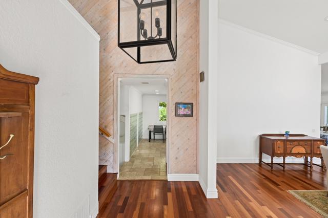 Image 32 of 47 For 1063 Hygeia Avenue