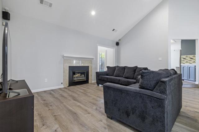 Image 17 of 40 For 2604 Snyder Avenue