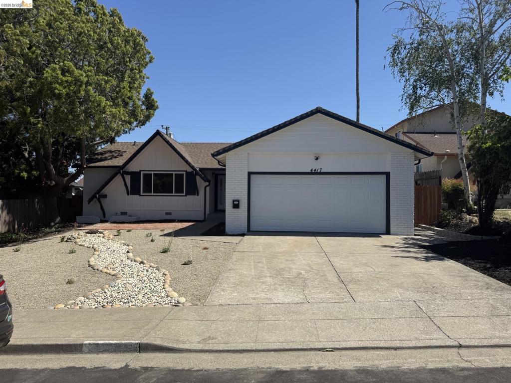 4417 Meadowbrook Dr