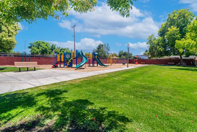 794 Ramona Avenue, Sunnyvale CA: https://media.crmls.org/mediaz/a931afc2-ca7d-467c-8b21-3be14d5e3abe.jpg