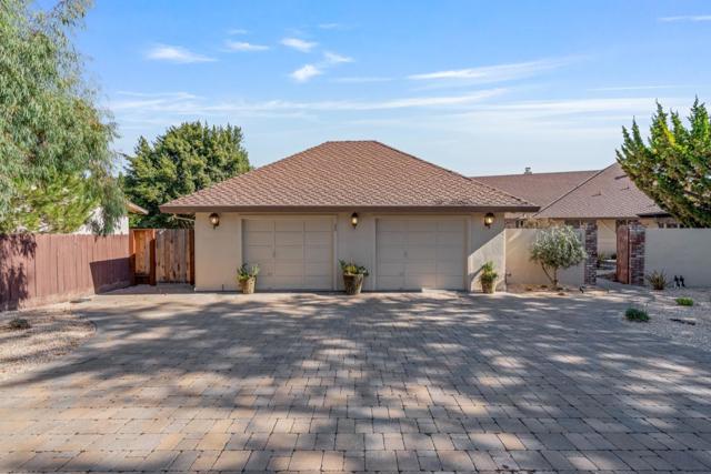 35 Rays Circle, Hollister CA: https://media.crmls.org/mediaz/a93239a1-b04b-44db-8f93-7b4d3232959d.jpg