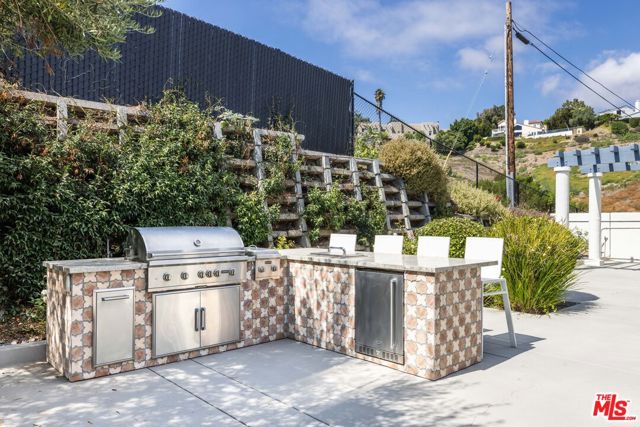 Drew Fenton | 6435 Zumirez Drive Malibu CA | MLS: 7299005