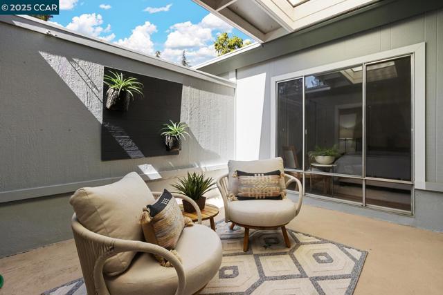 1501 Oakmont, Walnut Creek CA: https://media.crmls.org/mediaz/a9329431-7b3c-4848-9a84-cb0157a9297e.jpg