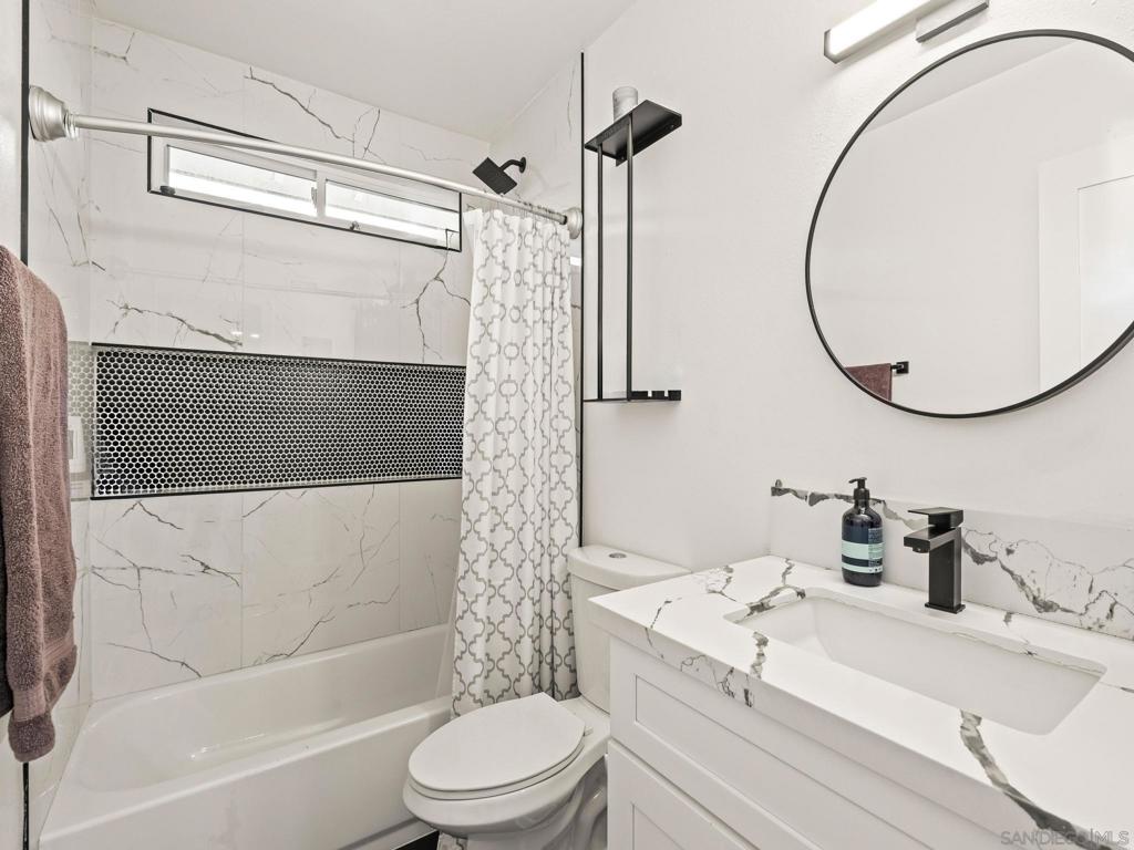 MLS #250044657SD image #12