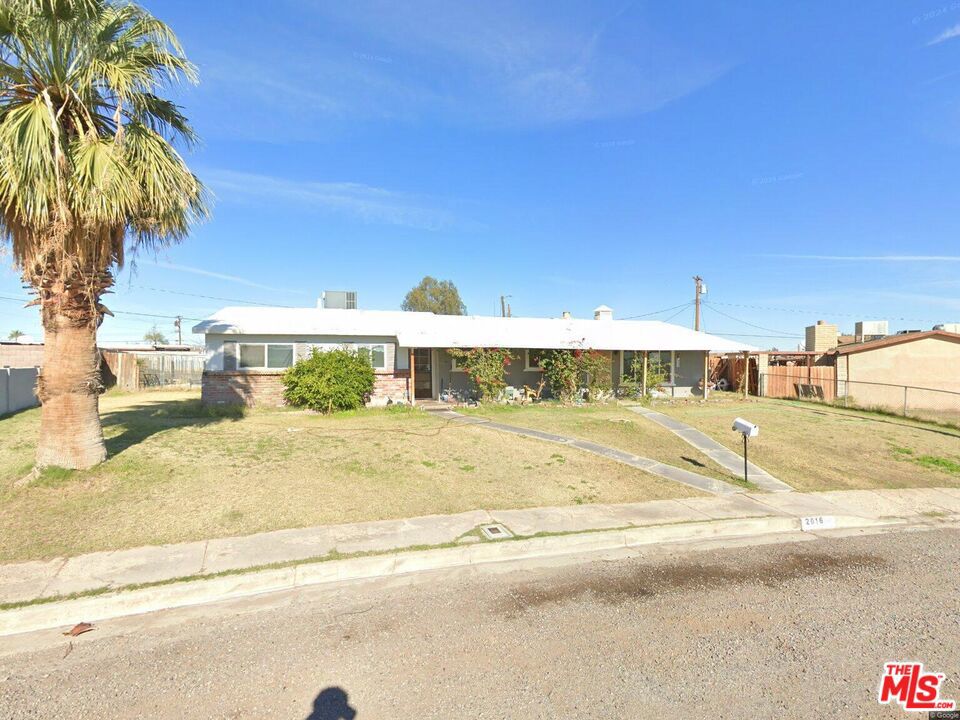 2016 Peru Street