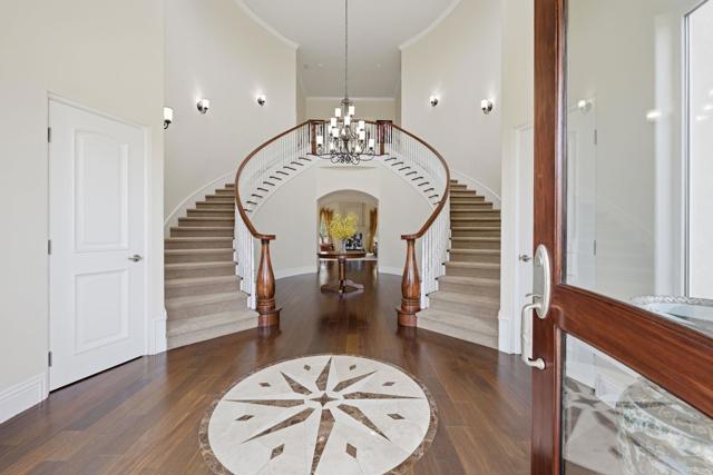 Detail Gallery Image 9 of 74 For 3611 Monserate Hill Ct, Fallbrook,  CA 92028 - 4 Beds | 4/1 Baths