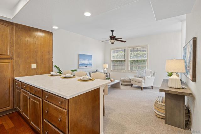 717 C Ave, Coronado CA: https://media.crmls.org/mediaz/a934bcd7-8a89-49e8-9a95-eee6661b60ae.jpg
